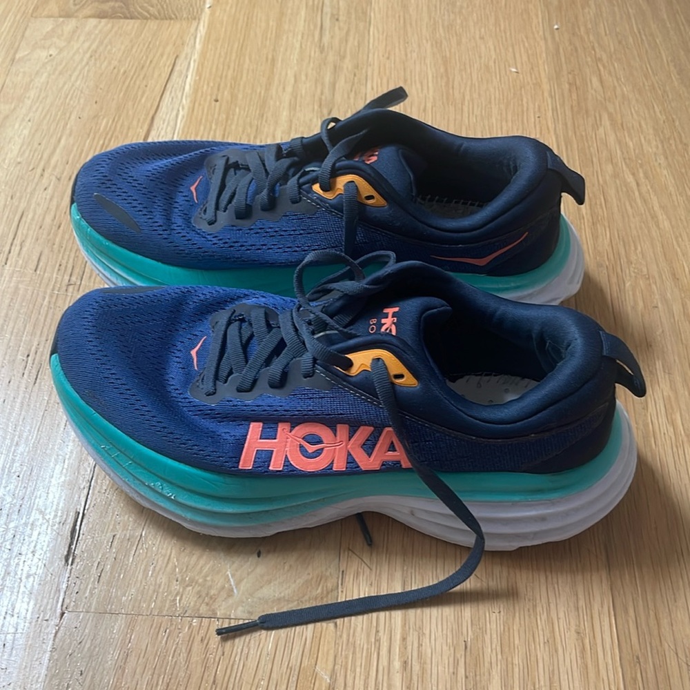 Hoka Size 8 woman’s Blue